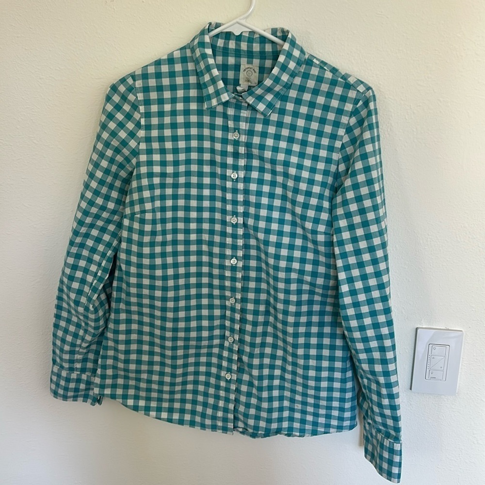 J.Crew Classic Gingham Cotton Button-Up Shirt Size 6 — Preppy & Polished Staple